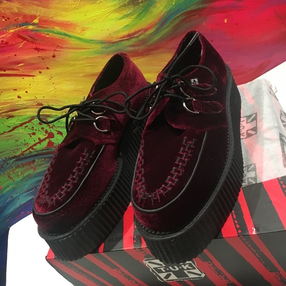 T.U.K BURGUNDY SUEDE PLATFORM CREEPER SHOES SZ 10 - Picture 3 of 5